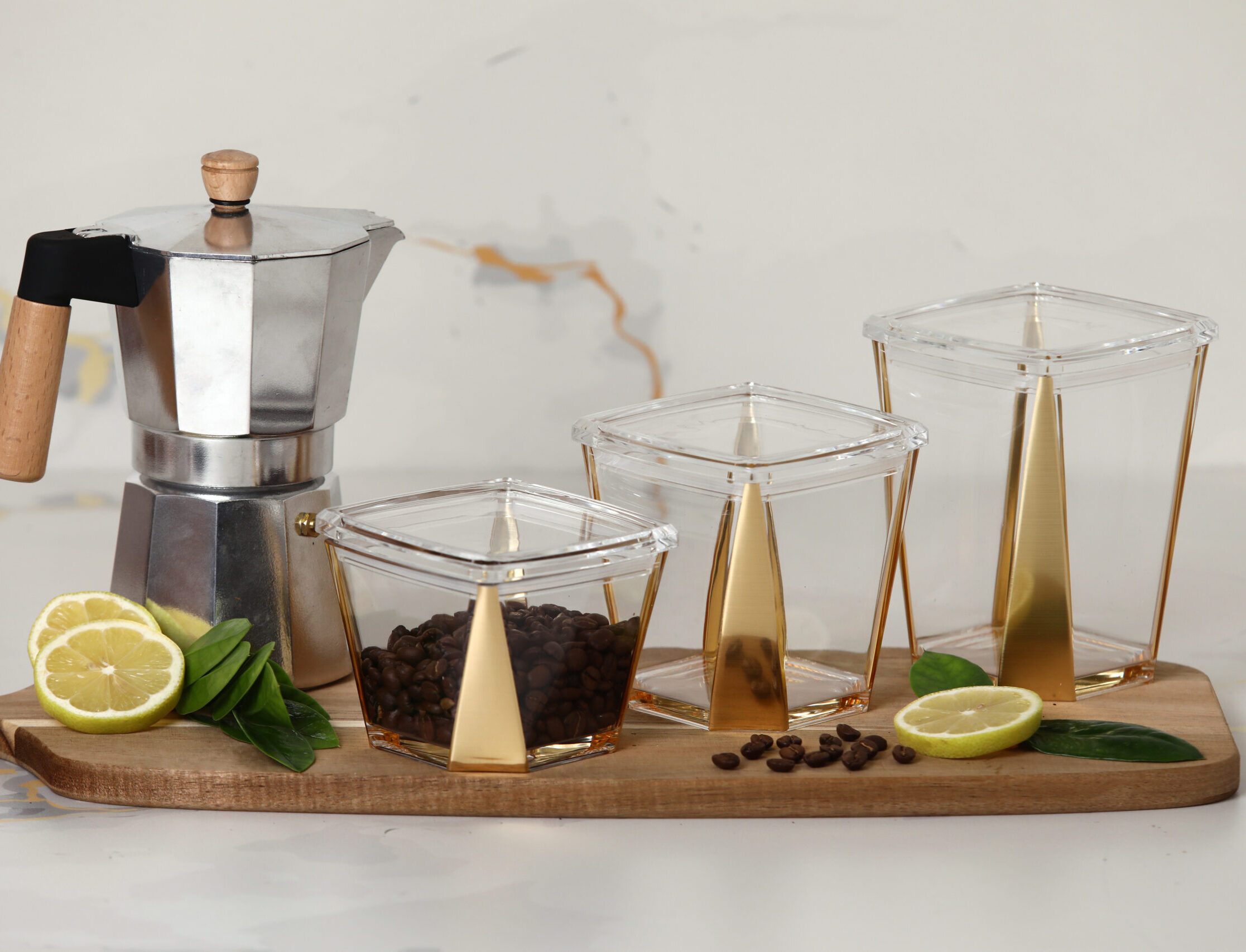 קופסאות שנדליר זהב