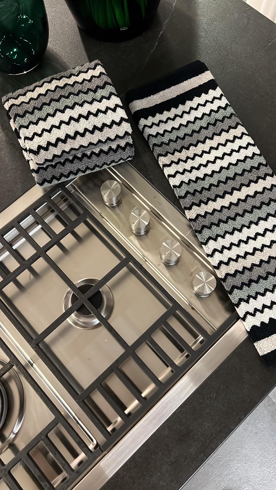 37ed9842-a1f4-45f0-857f-af3e00013211