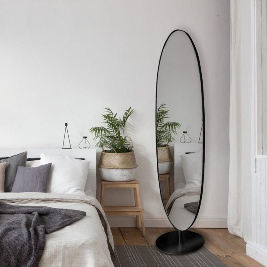 מראה אובלית עם רגל 50/170 ס"מ - שחור