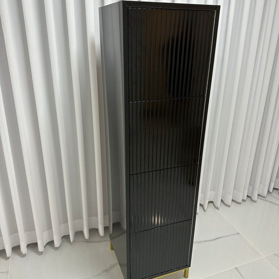 ארונית מדפים - טאצ' שחורה