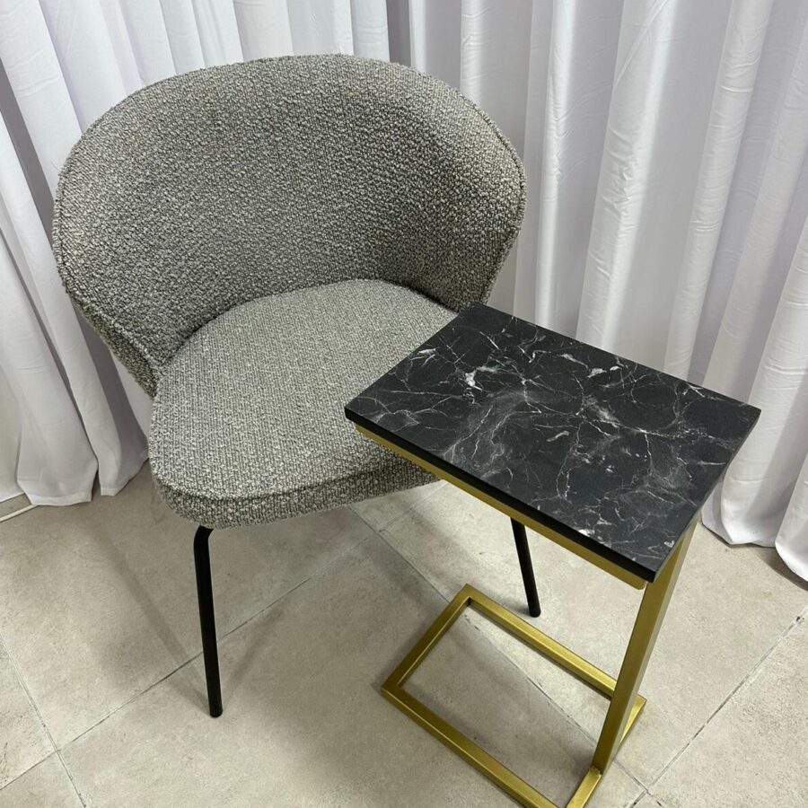 שולחן צד/נשכן - שיש שחור רגל זהב