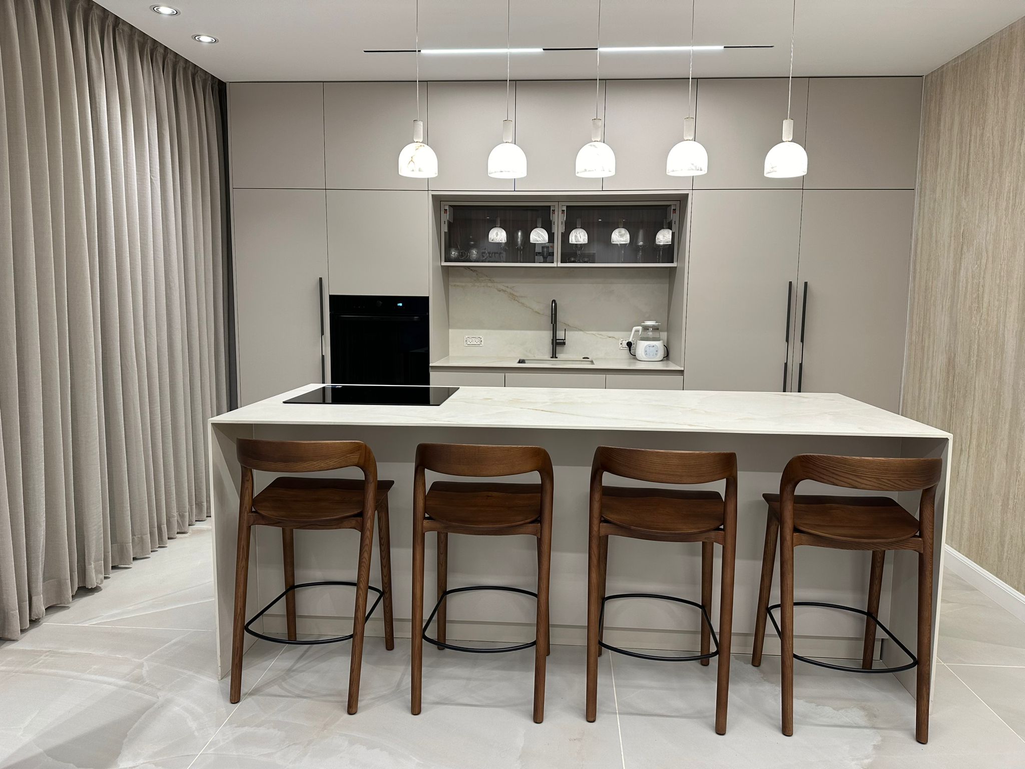 cf8db895-ab3d-48c1-99a6-36feeff8299a