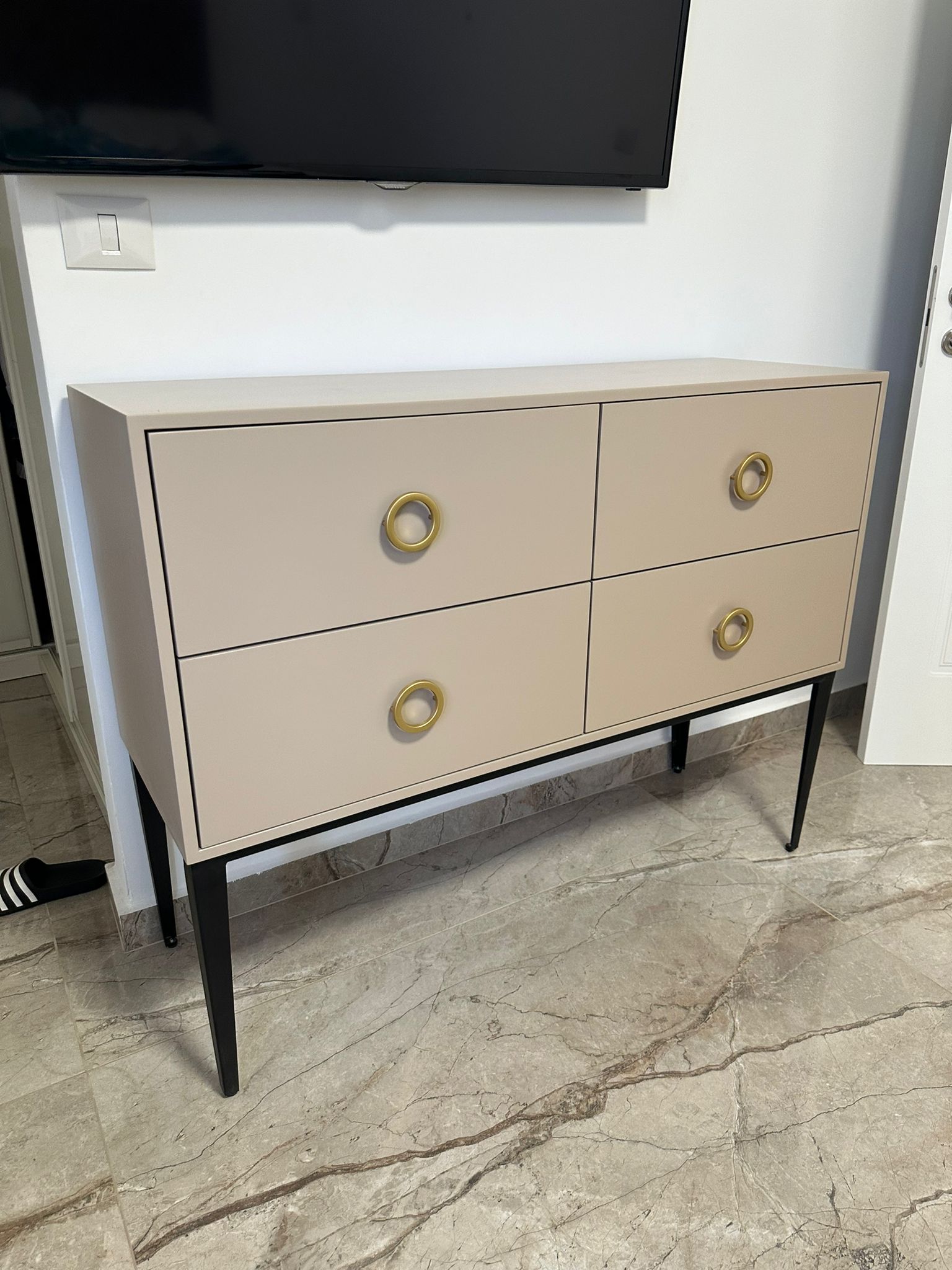 6f1aea88-4a98-4506-9fe3-46884c74b1f8