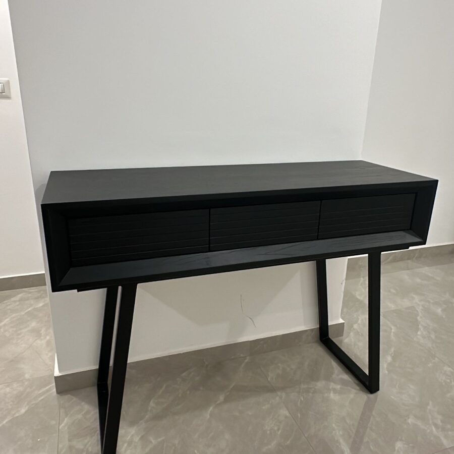 קונסולה דגם - "KARL" - שחור מחוספס