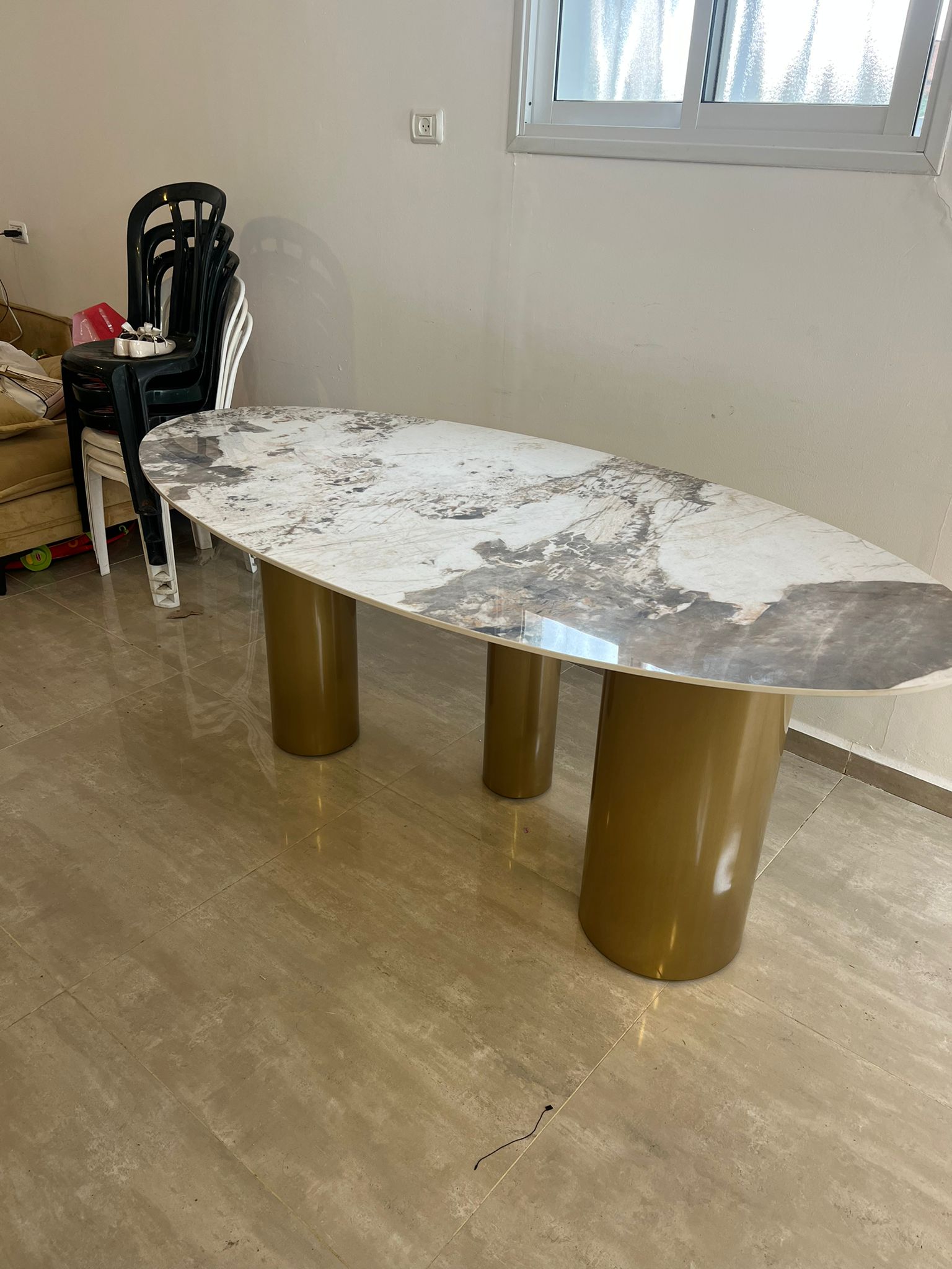 700f60a8-eae1-4303-98c6-57a09d56882b