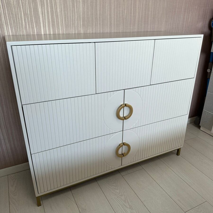 קומודה דגם - "BEL" - סהרה