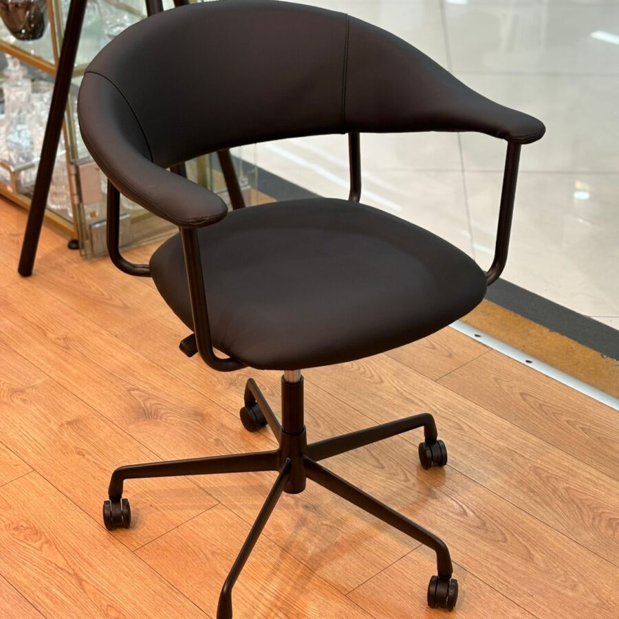 כסא משרד טאלנט - דמוי עור שחור