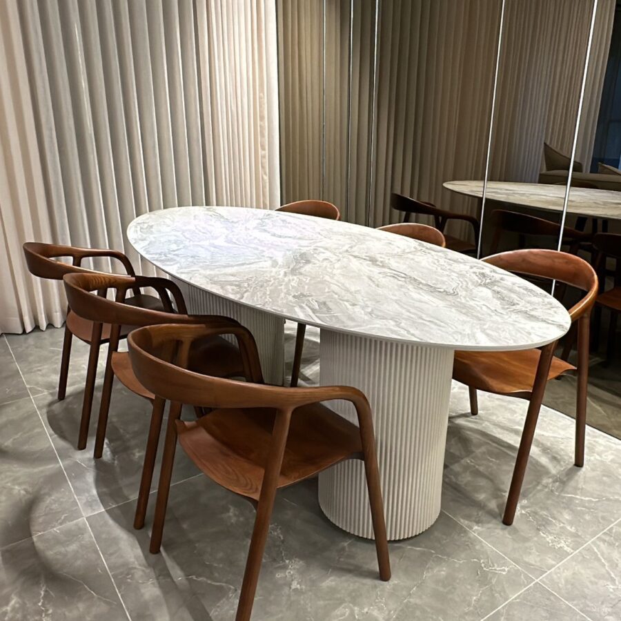 פינת אוכל "LIV" - שיש אפור לבן