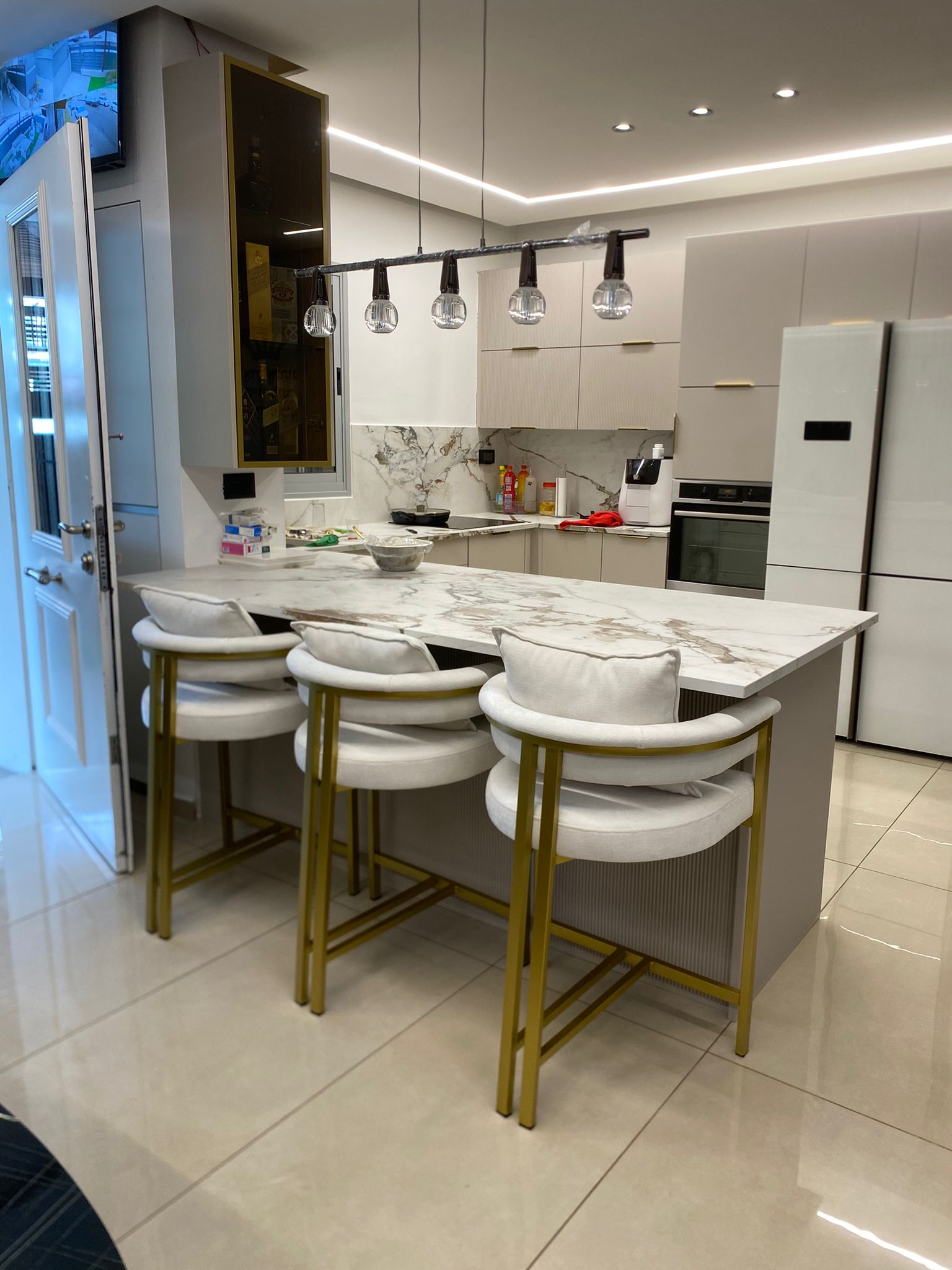 861f6524-f175-4c35-8ed4-f74e007bfb85