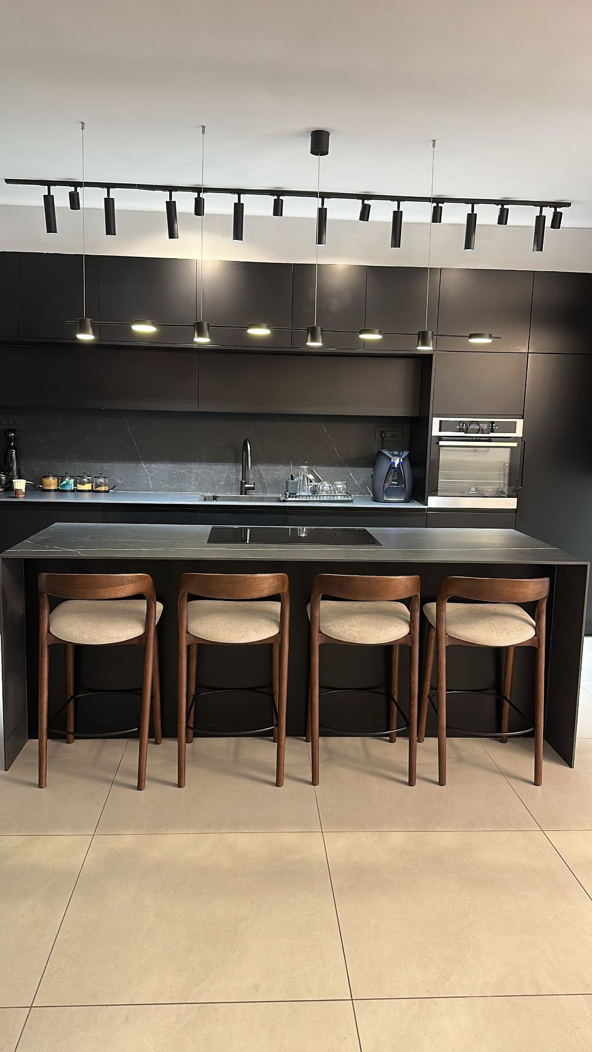 fde0fedc-70e2-463c-85d6-950172dad43e