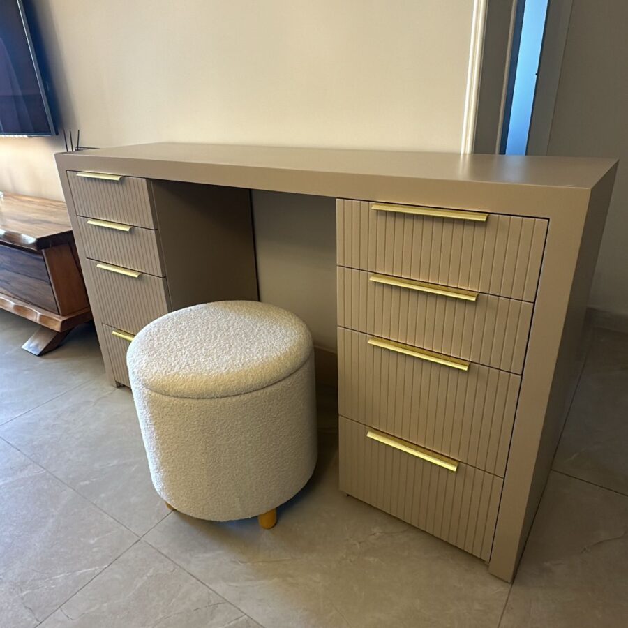 שידת למידה/איפור דגם - "LILY" - מוקה