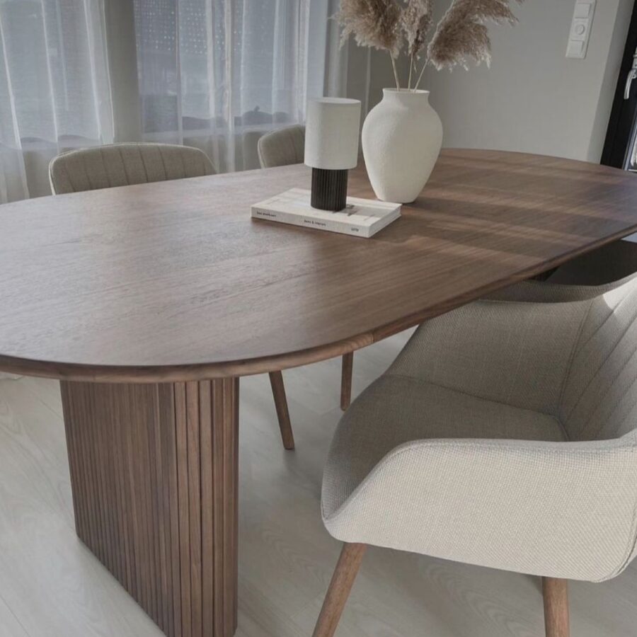 פינת אוכל "ליאו" - אגוז