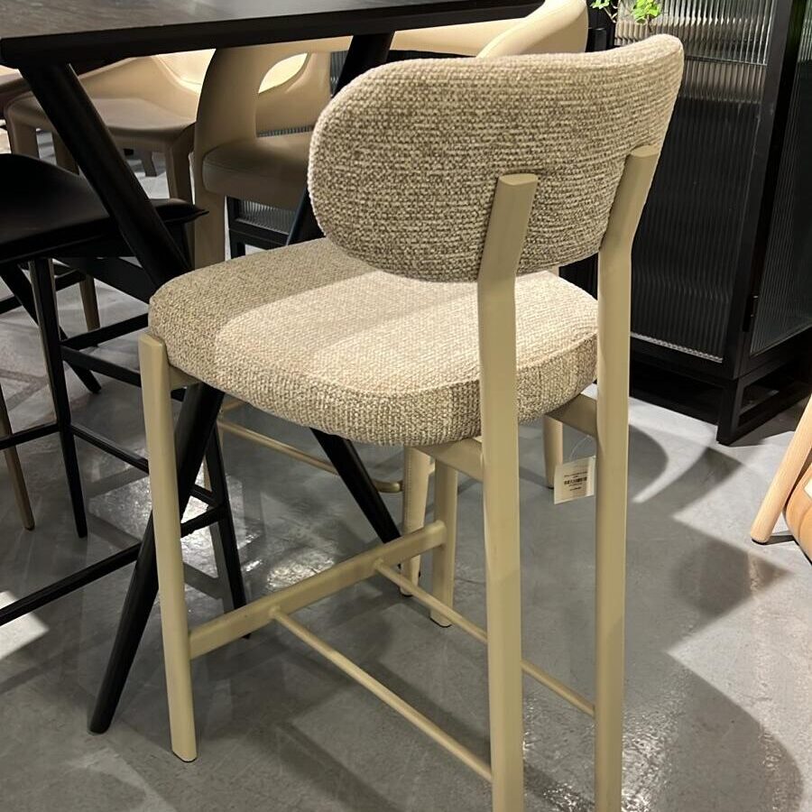 כסא בר מילאן - מוקה רגל מוקה