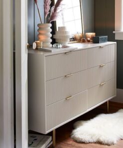 קומודה דגם "KAY" - סהרה