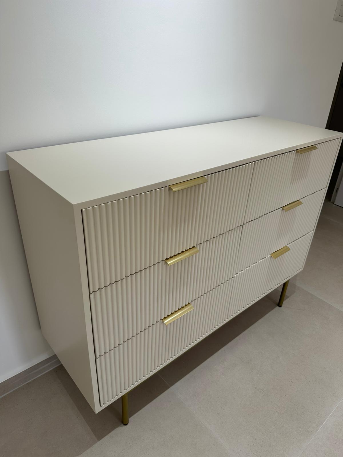 92f033f4-2830-43ff-8ae1-ffdc18ff59e3