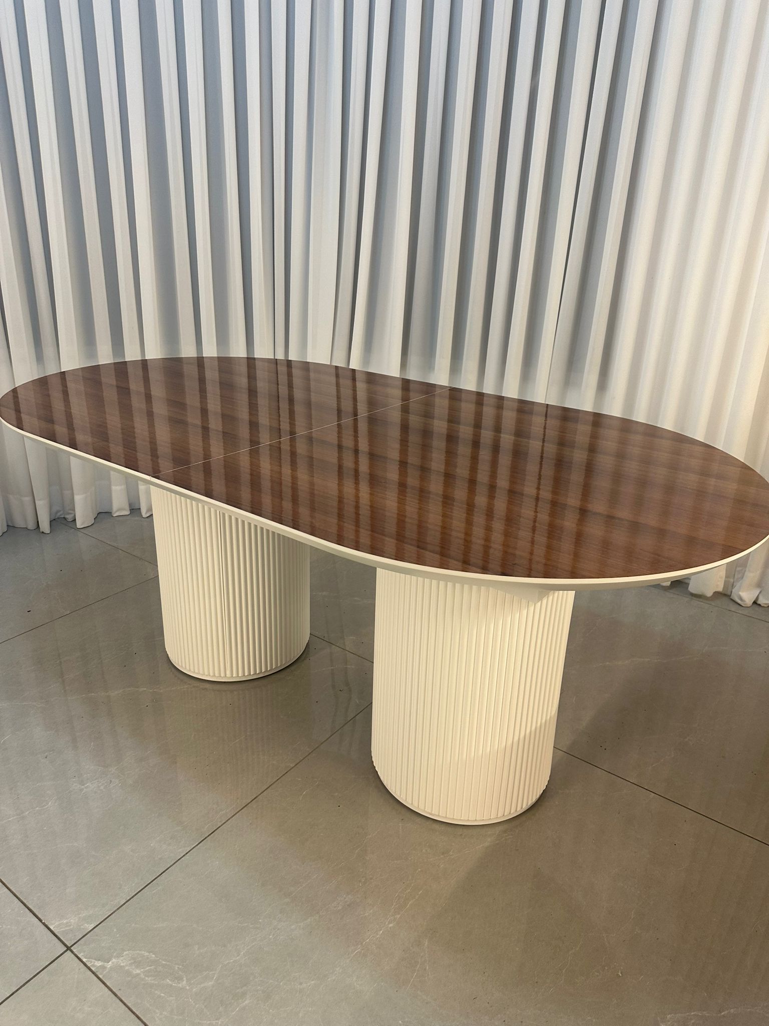 b83183de-f13e-4968-893d-663ef9a69c61