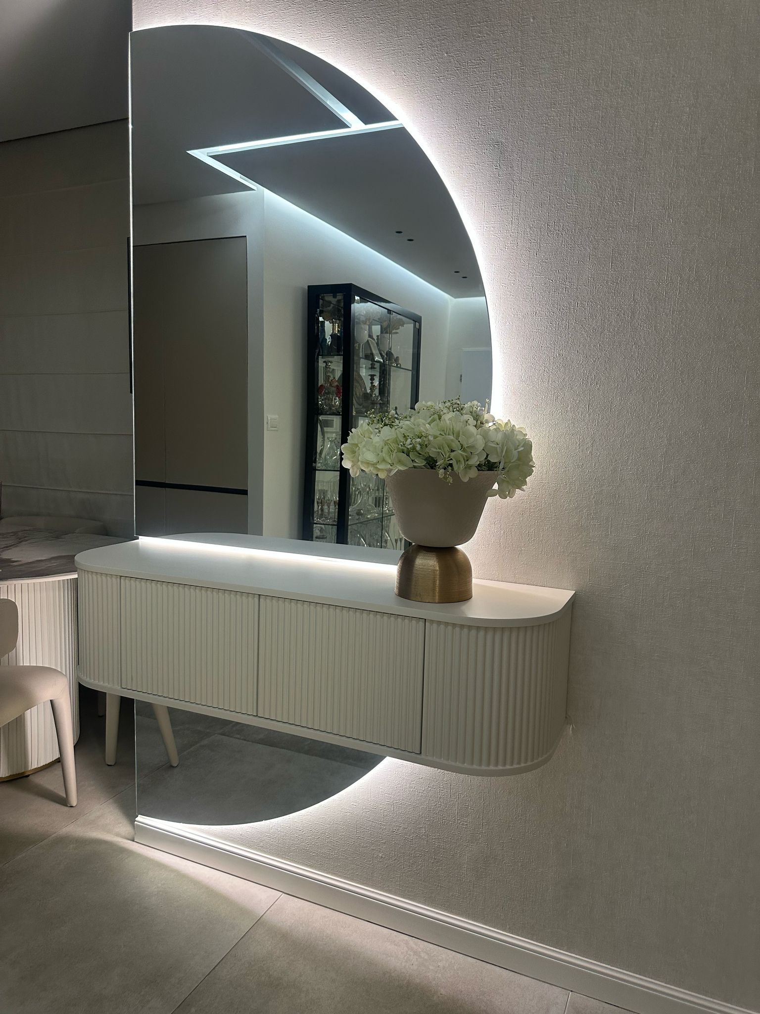 1ec9aaa1-0cb2-424e-92da-a3d9a18df7ce