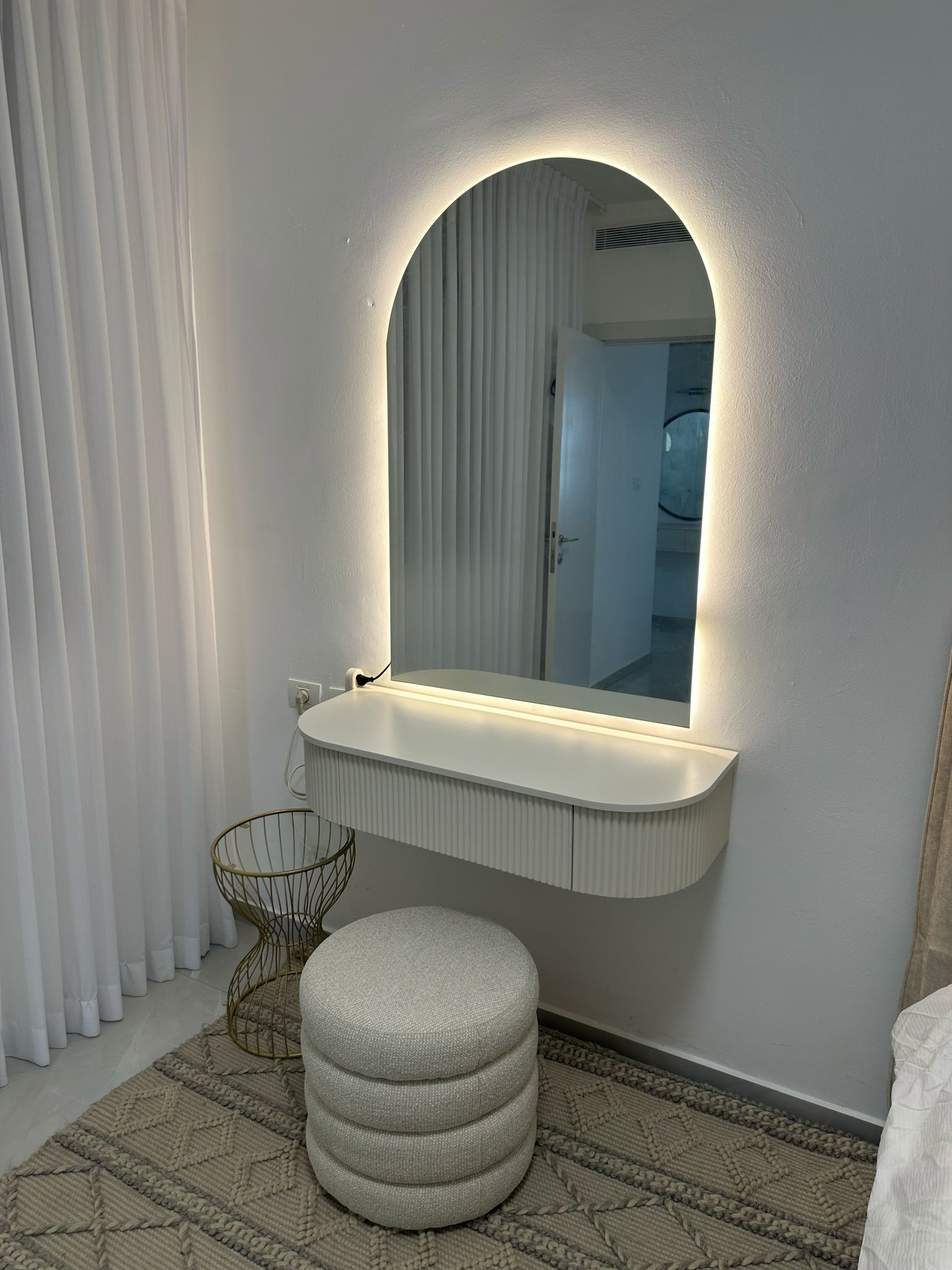 8afc45a3-e633-4533-8597-c4ac7f83068d