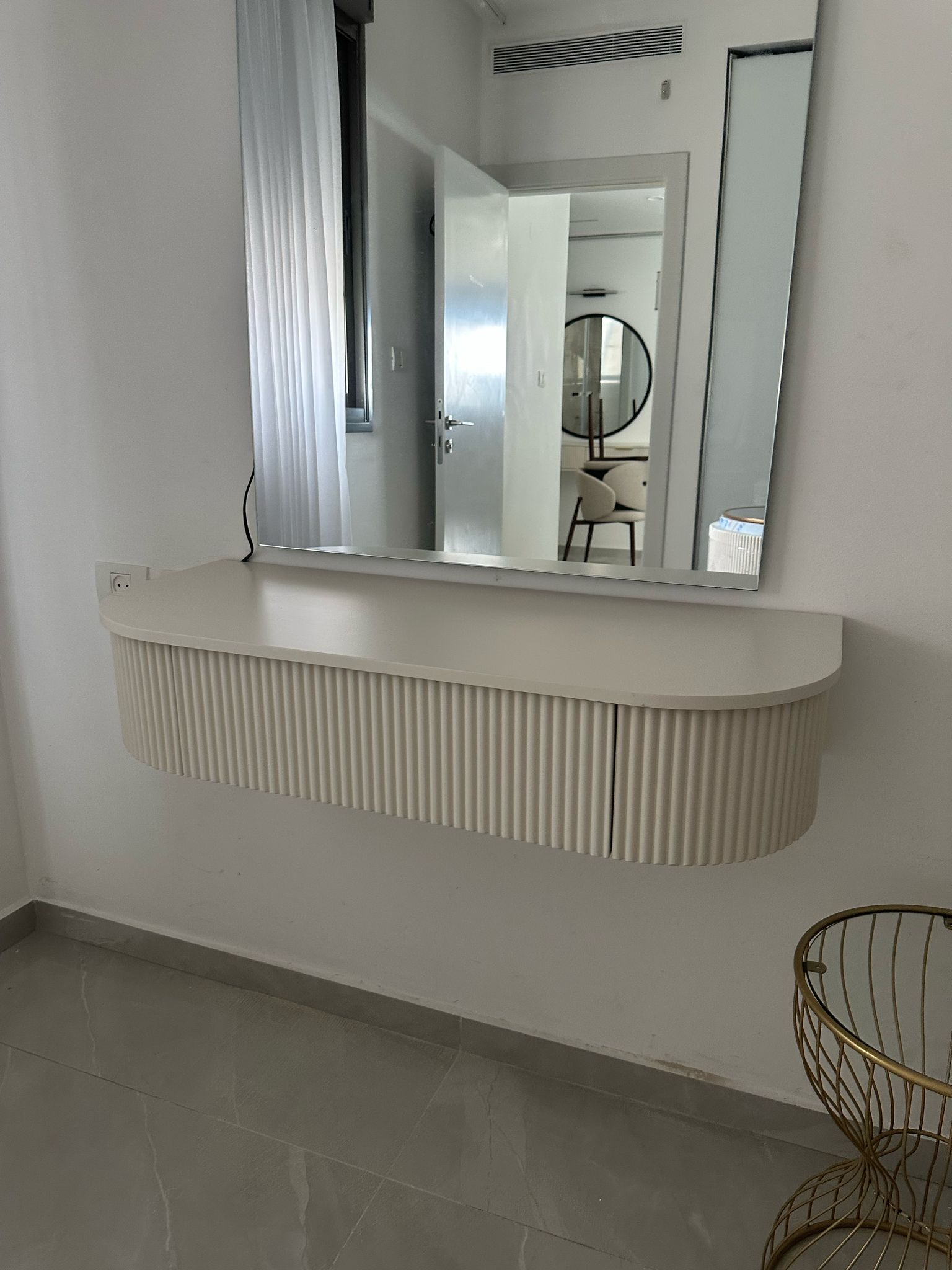 e5787efd-8c4a-4435-b173-41bbd2404969