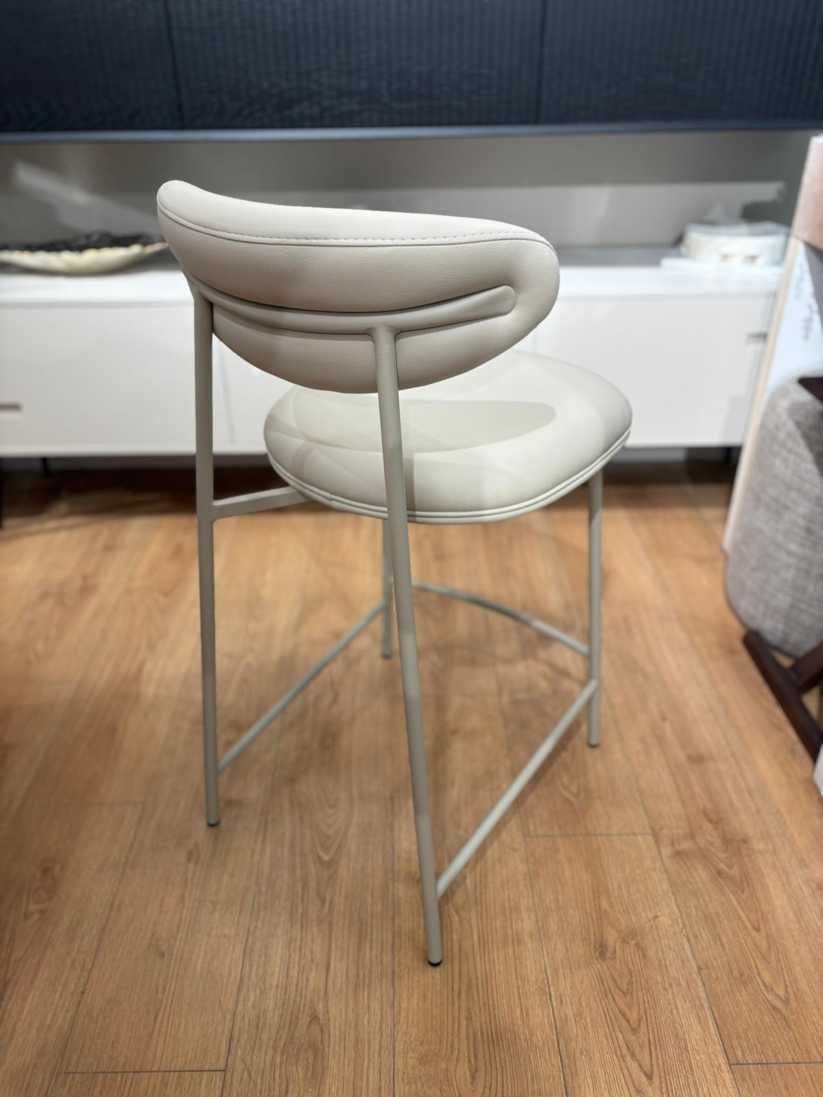 48548bef-4a4c-4df8-b975-a46ce45b7185