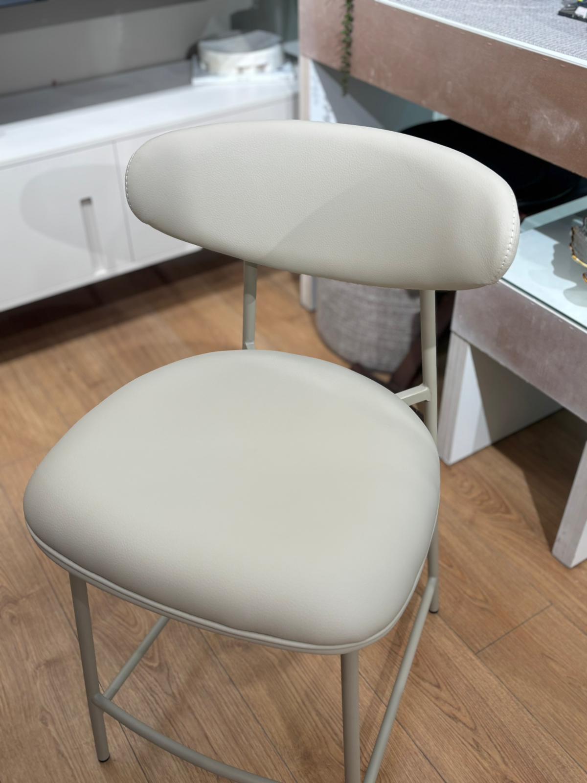 90465055-ce9a-495e-ab76-eb656f3cd13f