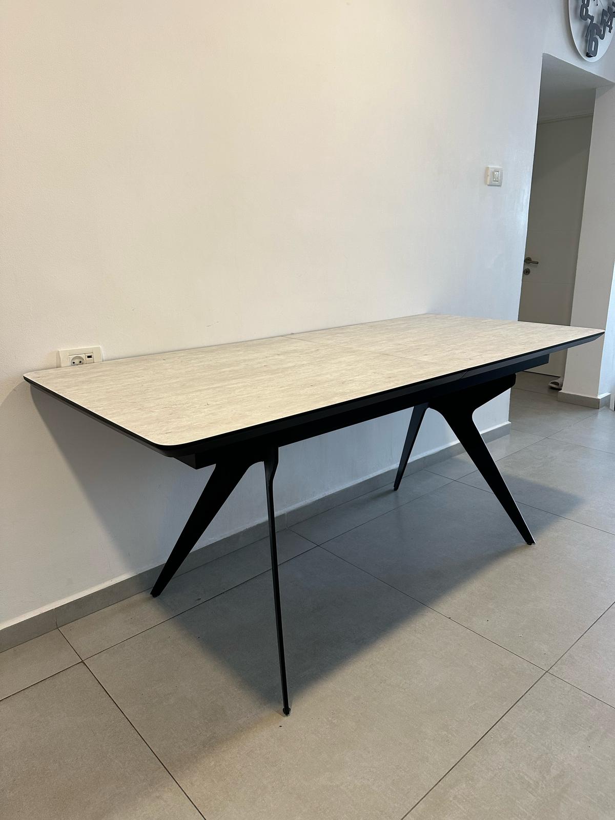 ba6f2b19-a101-4bda-8c67-969b1a36a864