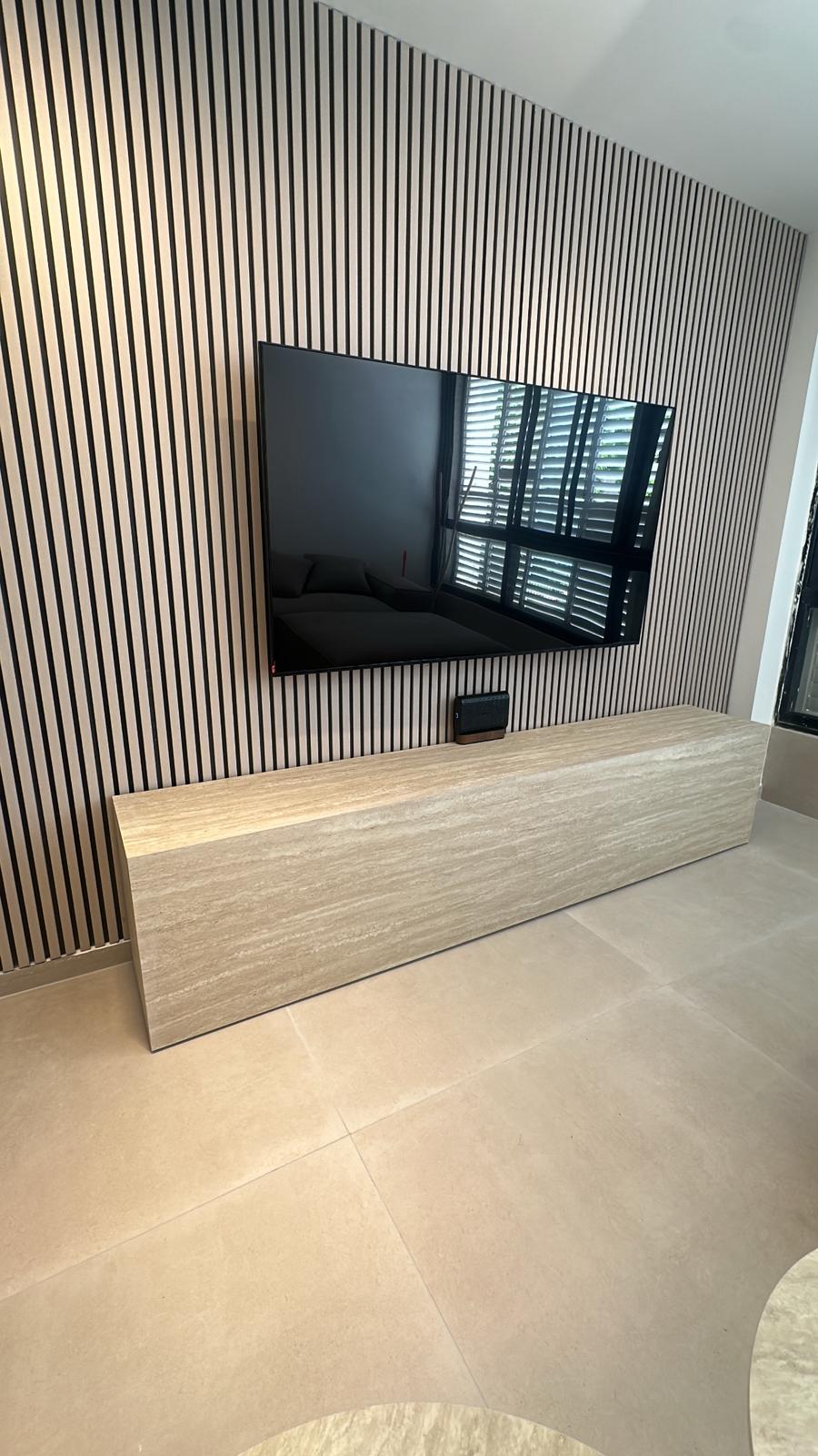 e7655a33-cc57-4129-97e9-f3be1fe544bc